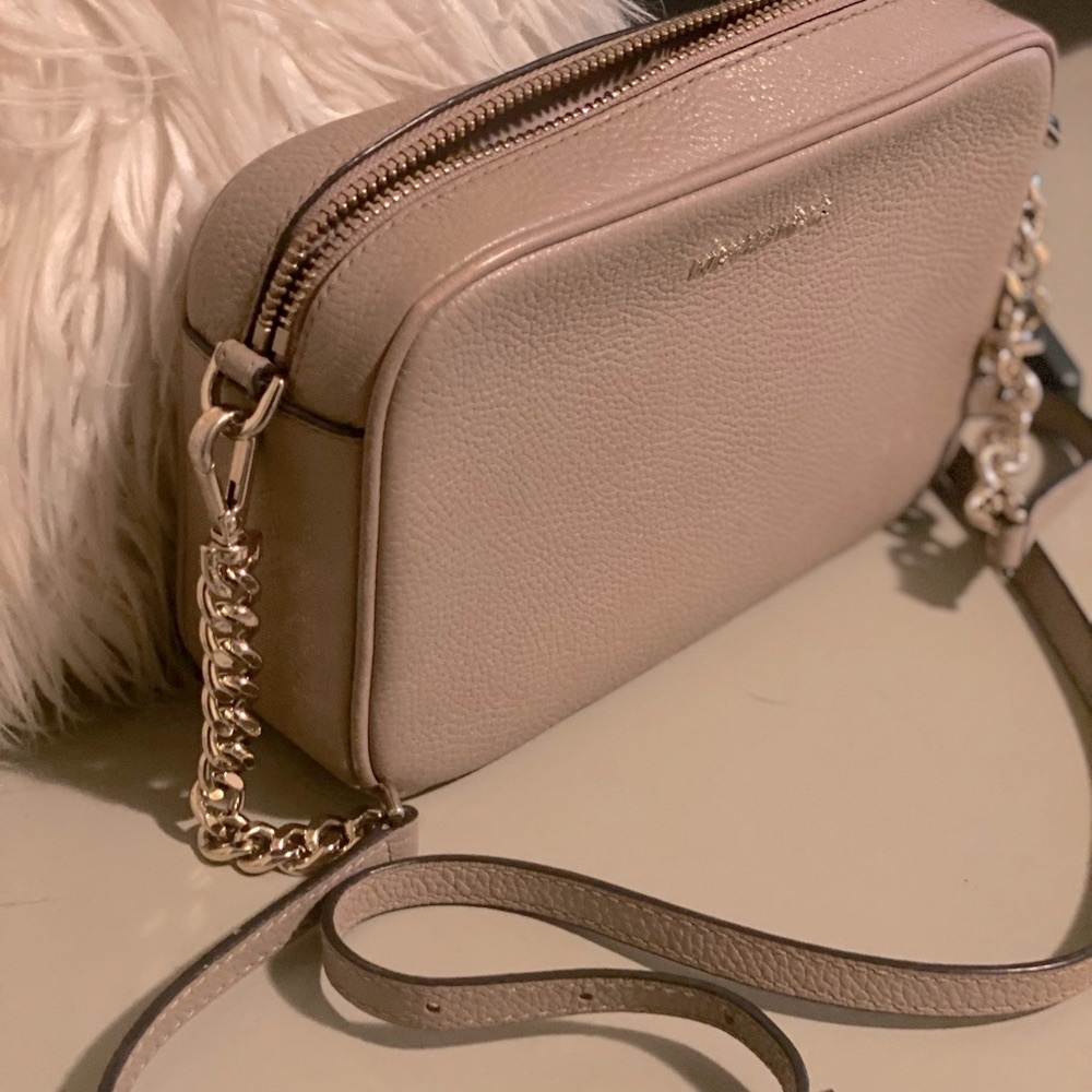 michael kors crossbody